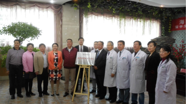 合影1.jpg