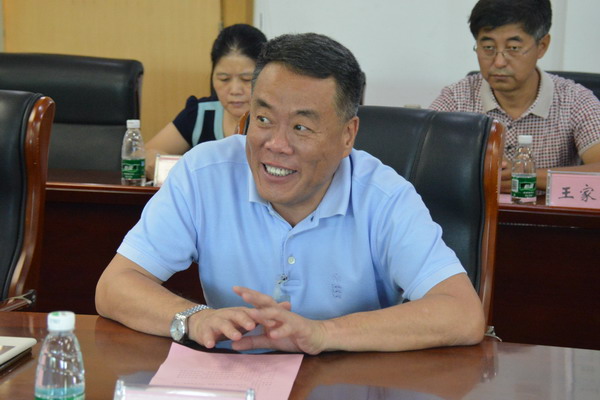 吕传柱院长在签字仪式上讲话_缩小大小.JPG